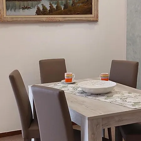 Gardenia - A 50 M Dal * Lazise